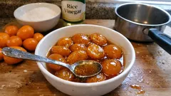 水を加えずに7〜10分：金柑の甘露煮がつやつやに仕上がる簡単レシピ